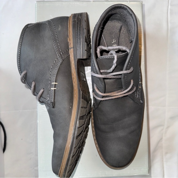 Preowned Grey Varese Causal Boots. - Picture 7 of 7